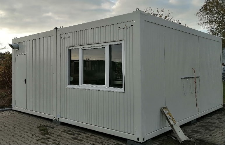 2 Container mit ca. 36 m²
